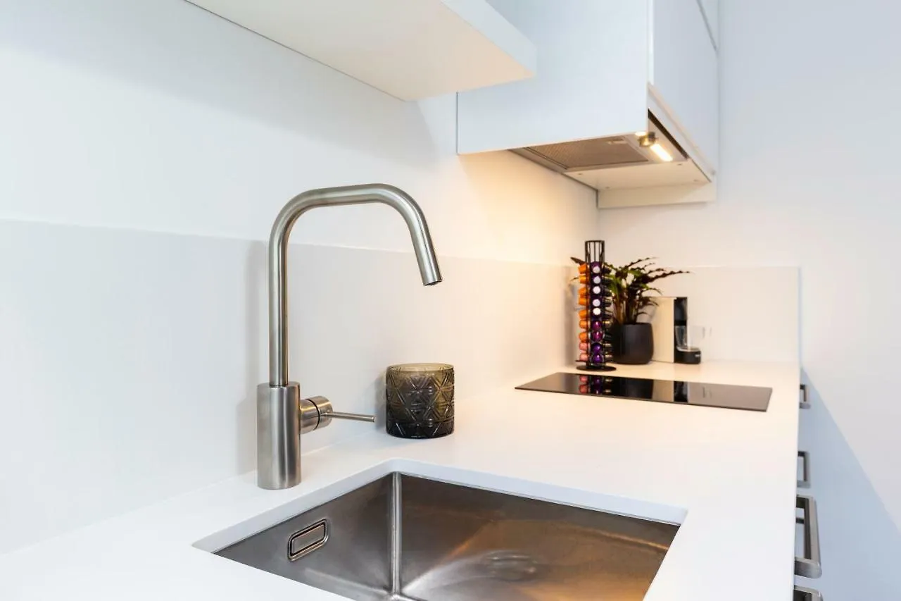 Wow, Premium Private Twin Apt Delft City Central Station Utopia Apartment
