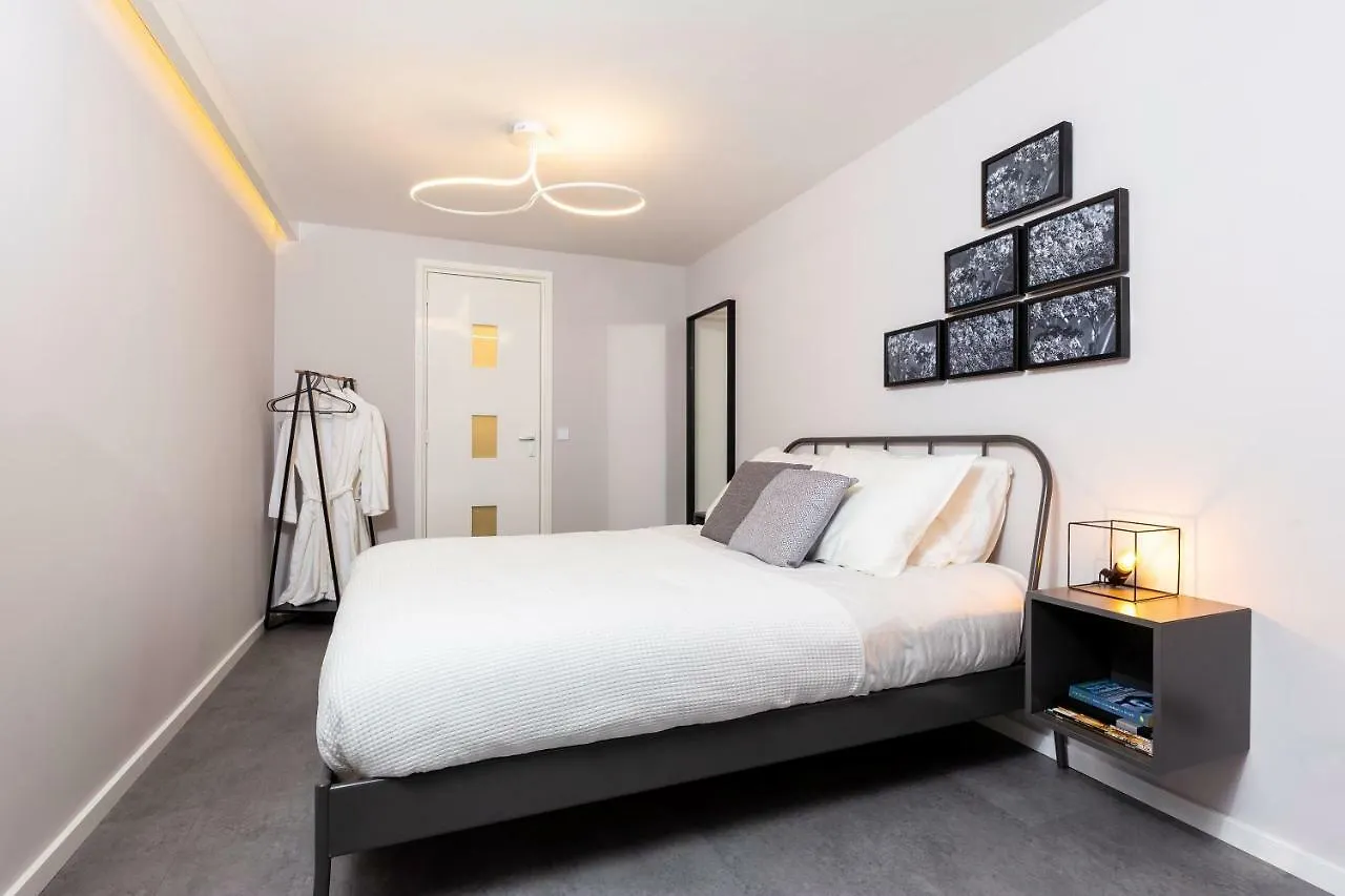 Wow, Premium Private Twin Apt Delft City Central Station Utopia Apartment