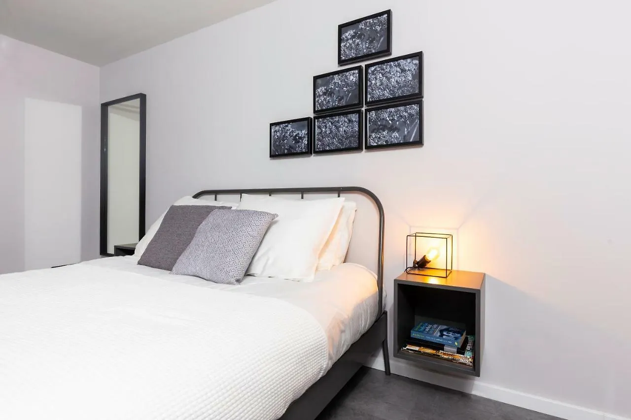 Wow, Premium Private Twin Apt Delft City Central Station Utopia Apartment Netherlands